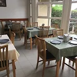 Zoeldteto Panzio 住宿加早餐酒店 巴拉顿菲赖德