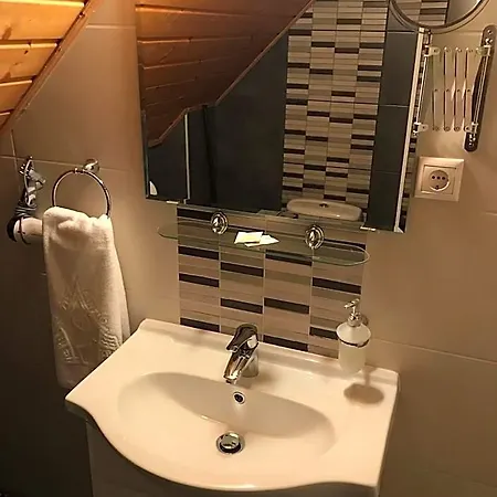 Zoeldteto Panzio Bed and Breakfast 4*