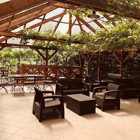 Oda ve Kahvaltı Zoeldteto Panzio 4*