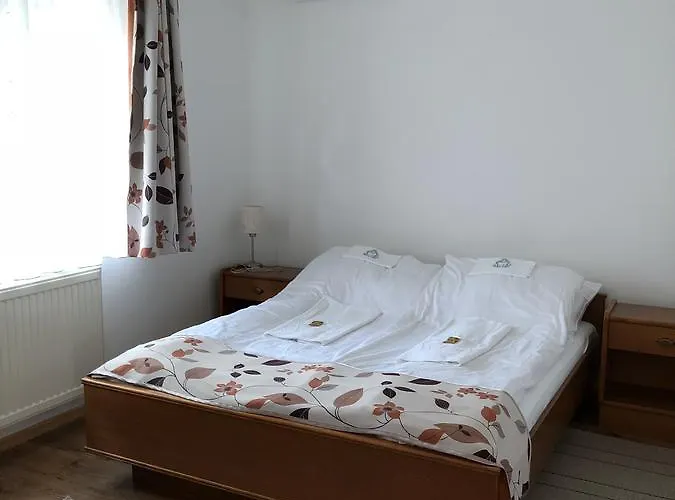 Couette-café Zoeldteto Panzio 4*