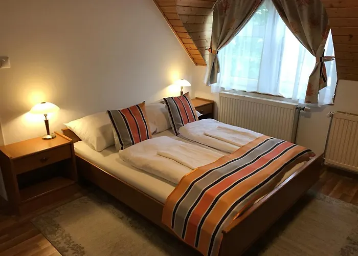 Zoeldteto Panzio 4* Balatonfüred
