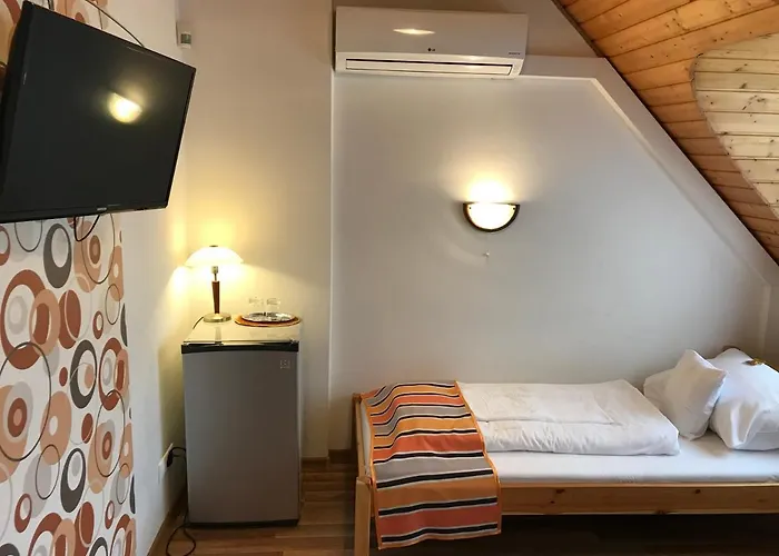 Zoeldteto Panzio Couette-café