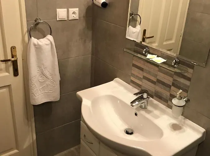 Couette-café Zoeldteto Panzio