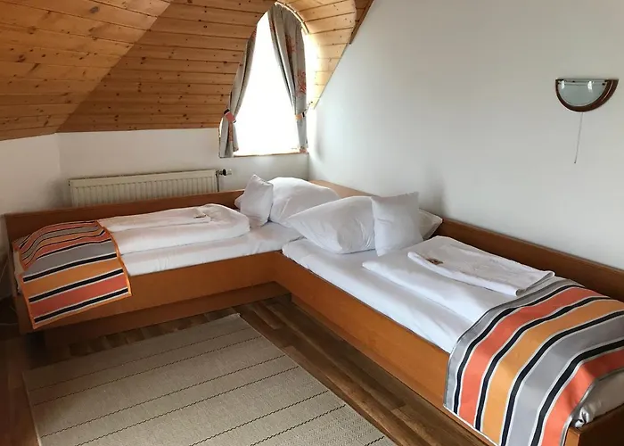 Zoeldteto Panzio Couette-café