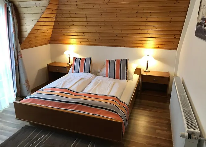 Zoeldteto Panzio Couette-café